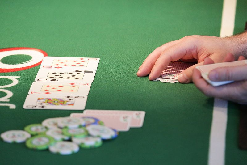 Memilih Meja Pada Saat Bermain Judi Poker Online Sangatlah Penting, Mengapa ?